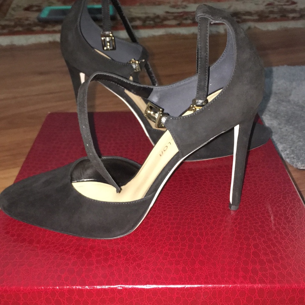 Tamara Mellon Paramour 39.5 suede
